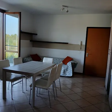 Flat Laura 카발카셀레